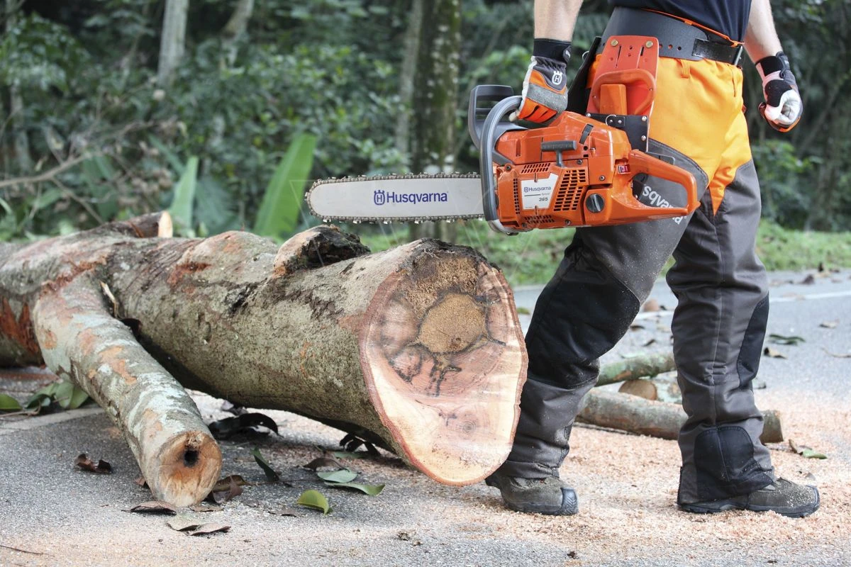 Husqvarna 365 Kettingzaag - 45cm 4.9 Pk 5 Husqvarna 365 Kettingzaag - 45cm 4.9 Pk - Image 3