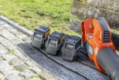 Husqvarna Bli100 Li-ion Accu 36v 2.6 Ah 7 Husqvarna Bli100 Li-ion Accu 36v 2.6 Ah -Husqvarna Verkoop 967091801 2 Husqvarna20bli10020li ion20accu2036v202.620ah