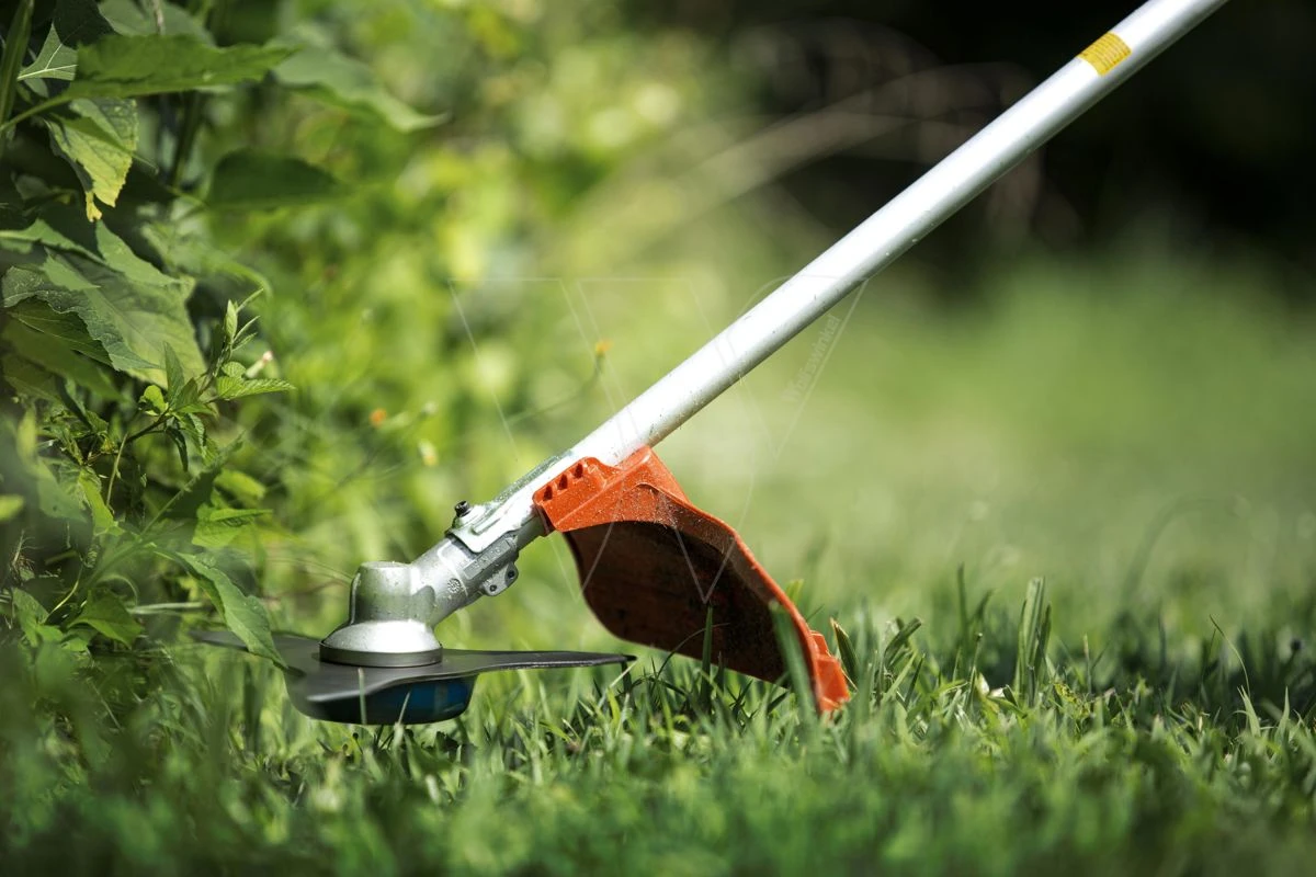 Husqvarna 325irj Accu Grastrimmer 5 Husqvarna 325irj Accu Grastrimmer - Image 3